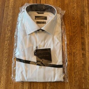 NWT Men’s Zodiac Sangiovanni white dress shirt w/the Trinity Button, size 15.5